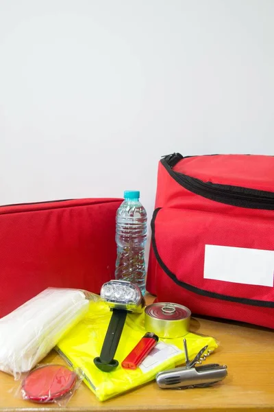 Kit d'urgence — Photo