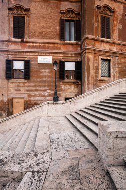 Dağların Üçlemesi Merdiveni, Roma, İtalya