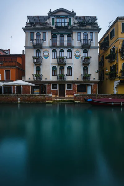 Talya Venedik Güzel Bir Cadde — Stok fotoğraf
