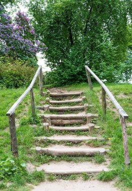 Eski ahşap merdiven.