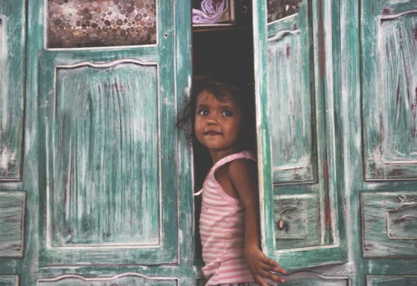 Милая Маленькая Мексиканская Девочка Детство Портрет Молодой Девушки Мексиканской Национальности — стоковое фото