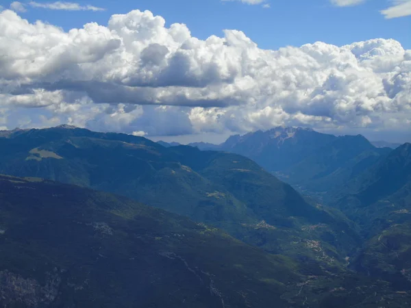 Prachtig Uitzicht Vanaf Dolomiti Van Trento Zomerdagen — Stockfoto