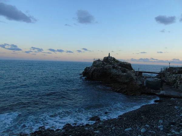 Uma Legenda Incrível Litoral Com Uma Ótima Vista Para Mar — Fotografia de Stock