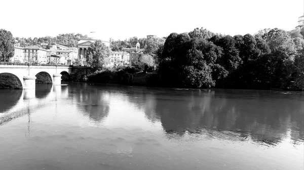 Torino Italien 2019 Schöner Blick Auf Den Fluss Mit Einer — Stockfoto