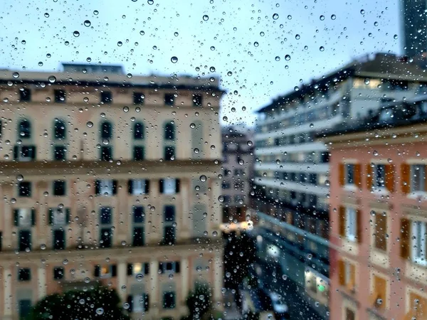 Genova Olaszország 2019 Egy Csodálatos Vízcsepp Felirat Ablak Fölött Nagyon — Stock Fotó