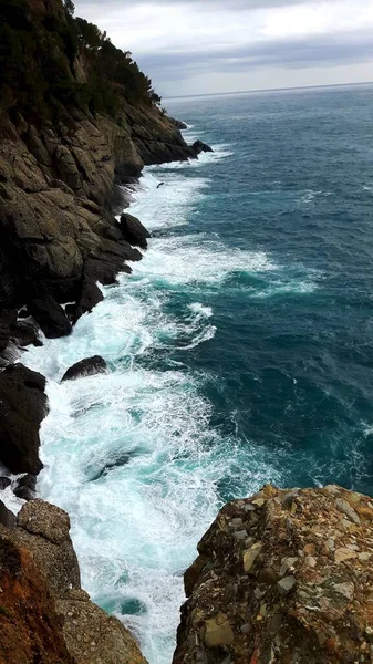 Kış Günlerinde Portofino Nun Sahil Kenarındaki Talyan Yerlerinin Güzel Bir — Stok fotoğraf