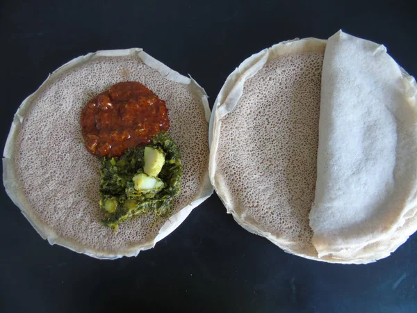 Asmara Eritrea 2020 Äthiopische Und Eritreische Küche Auswahl Hauptgerichten Injera — Stockfoto