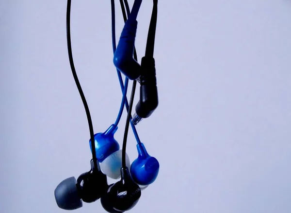 Detailed Photography Black Blue Earphones White Background — Stock Photo, Image