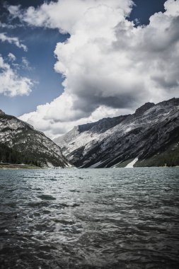 Iseo Gölü 'nün güzel manzarası