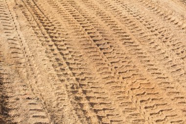 Tekerlek parça yere