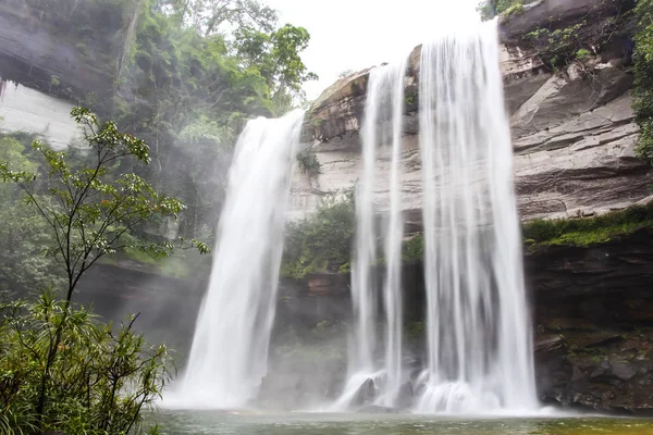 Huay Luang Waterfall, Phu chong Na Yoi National Park, Ubon Ratchathani Thailand — Stock Photo, Image