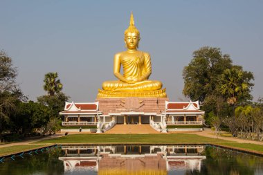 Gölde Altın Buda Heykeli