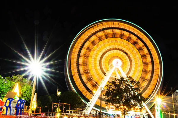 Ferris Wheel Motion Blurred Lights — Stock Photo, Image