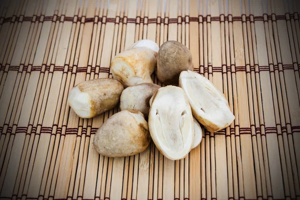 Thai Brown Mushrooms Slices — Stock Photo, Image