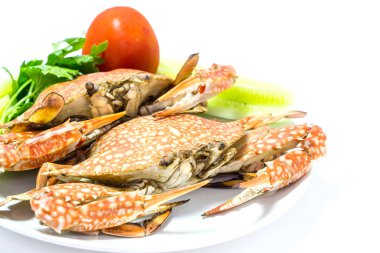 Beyaz tabakta ızgara Yengeç