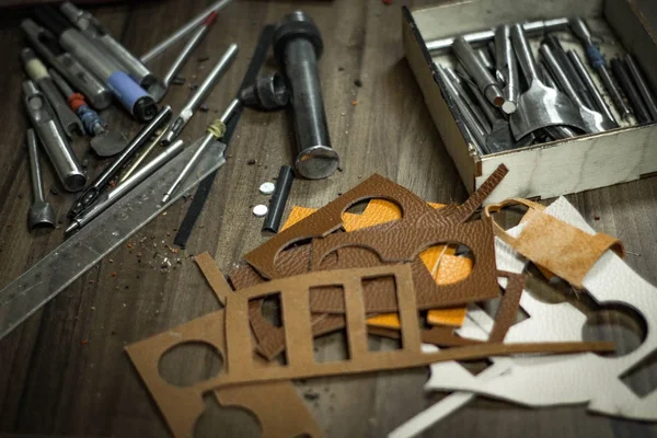 Close Van Geassorteerde Klein Werk Tools Houten Tafel — Stockfoto