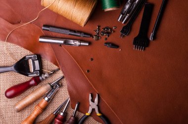 demir metal düğme, dikiş biriktiricileri konu ve deri el sanatları araçları