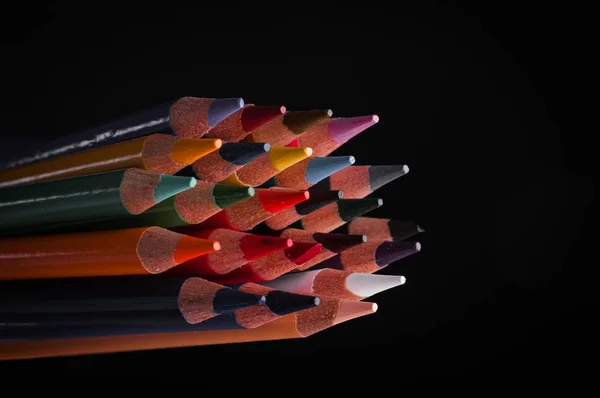 Lápis Cor Multicolorido Isolado Fundo Preto — Fotografia de Stock
