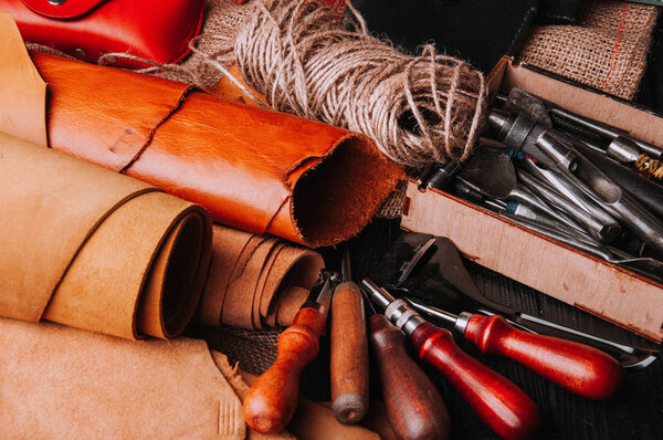 jute thread and handcraft leather craft tools