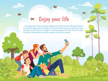 Güneşli bir günde parkta selfie çeken mutlu bir aile. Poster, kart aile günü. Arkadaş canlısı aile kavramı ve çocuk yetiştirme doğada çocuklarla selfie çekme kavramı. Vektör karikatürü