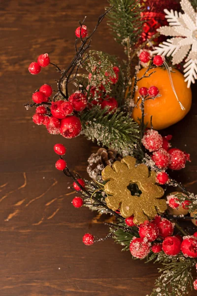 Noel ve yılbaşı süsleri yılbaşı ağacı için. Noel Kartpostalı.