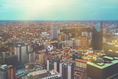 Güzel çok renkli tonda aeroview görüntü Milan