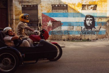 Küba, Havana - 20 Şubat 2017: güzel retro vintage motorcy