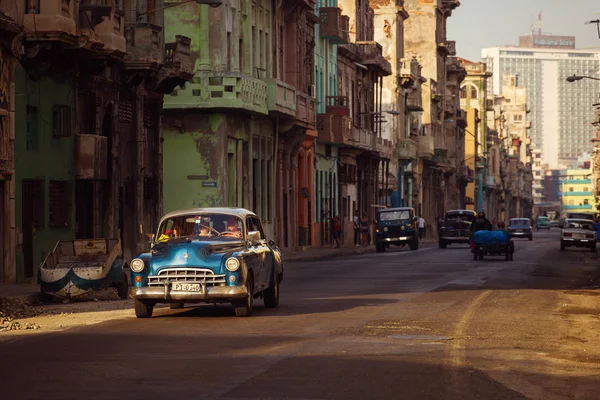 Cuba, Havana - 18 February 2017: beautiful retro vintage cars in Stock Photo