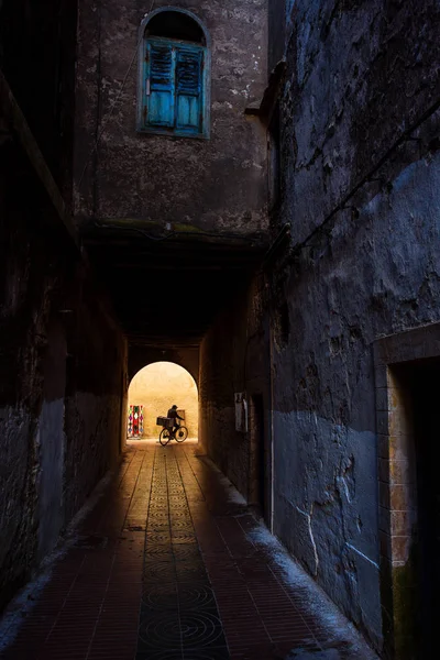 Colorfoul streets of Essaouira in morning time. Morocco — Stock Photo, Image