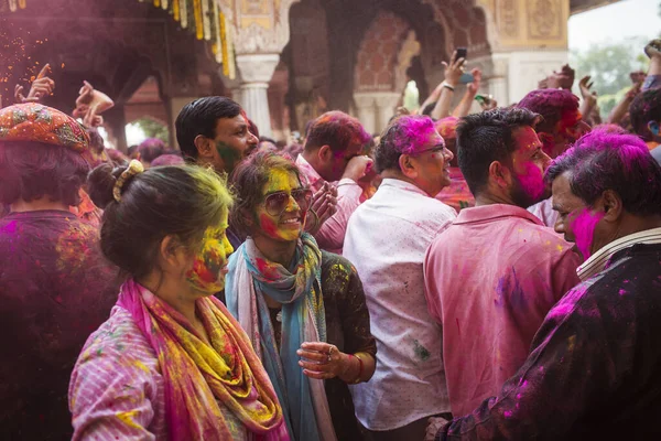 Jaipur India Marzo Los Turistas Junto Con Gente Local Celebran —  Fotos de Stock