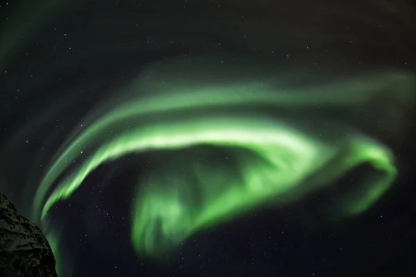 Norveç Lofoten Arka Planda Kuzeyin Işıklarının Manzarası — Stok fotoğraf