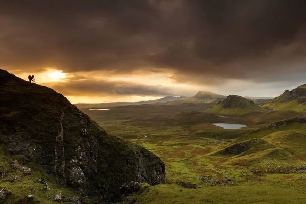 Malowniczy Widok Góry Quiraing Wyspie Skye Szkockie Wyżyny Wielka Brytania — Zdjęcie stockowe