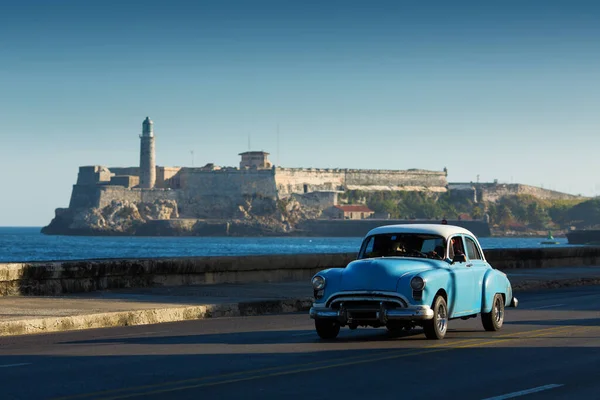 Havana Februari Klassieke Auto Antieke Gebouwen Februari 2015 Havana Deze — Stockfoto