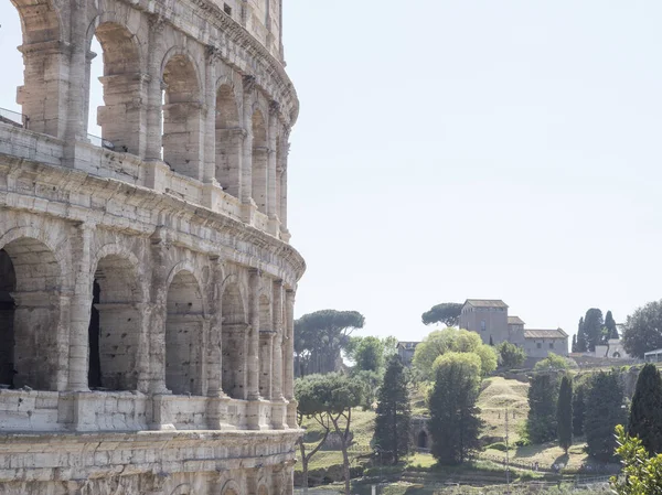 April 2018 Colosseum Rome Italië Veel Toeristen — Stockfoto