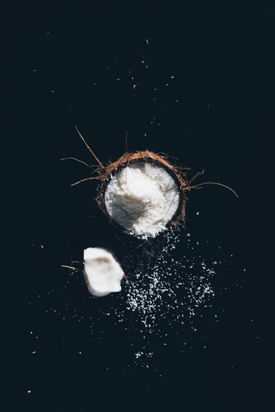 Top View Fresh Organic Coconut Shavings Black — Stock Photo, Image