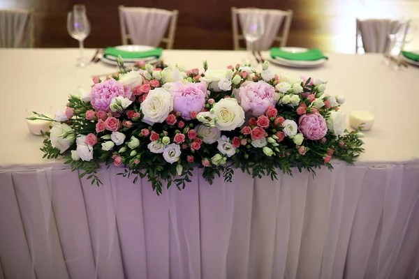 Odessa Ucrânia 2017Decorações Casamento Decoração Mesa Floral Com Flores Frescas — Fotografia de Stock