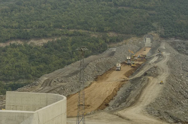 Samsun, Türkiye - 23 Ekim 2016: Baraj inşaat işlemi yakınındaki Samsun şehir, Türkiye Stok Fotoğraf