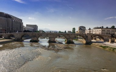 Tas derinliktedir veya taş köprü Skoje, Makedonya