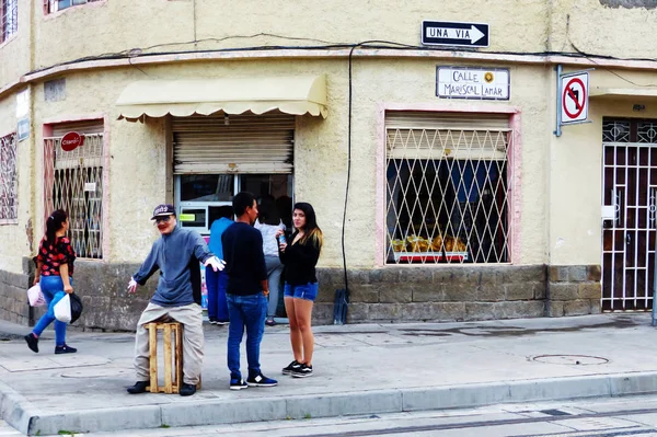 Cuenca Ecuador December 2018 Traditional Monigote Mannequin Stuffed Dummy Get — стоковое фото