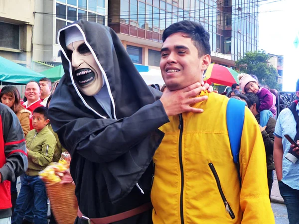 Cuenca Εκουαδόρ Ιανουαρίου 2018 Παραδοσιακή Παρέλαση Μασκαράτα Για Την Ημέρα — Φωτογραφία Αρχείου