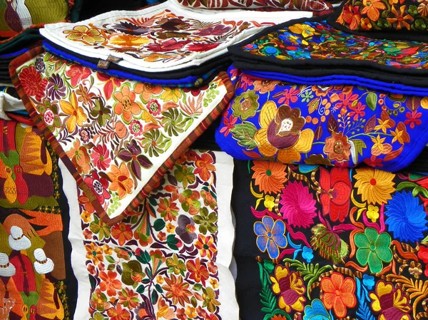 Cuenca Ecuador Diciembre 2019 Primer Plano Textiles Decorativos Bordados Olorosos —  Fotos de Stock