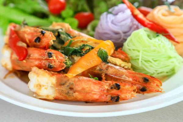 Reis Vermicelli Mit Shrimp Red Curry Ist Ein Berühmtes Thailändisches — Stockfoto