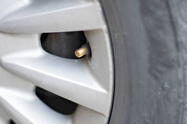 Bir tekerlek araba lastik şişebilen
