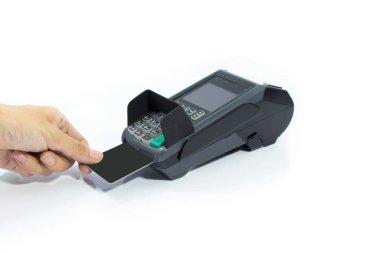 elleri boş siyah kredi kartı izole kart makine yerleştirin. 