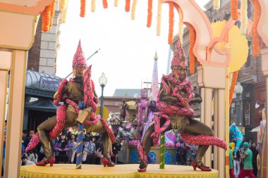 Osaka, Japonya - 24 Ekim 2017: Parade gösteride Universal studios 