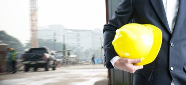 Çift pozlama mühendisi şantiye Emanet kask ile