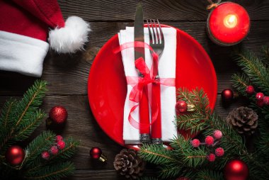 Noel tablo ayarı ile Noel süsleri.