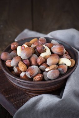 Fındık - fındık, badem, kaju yelpazesi.