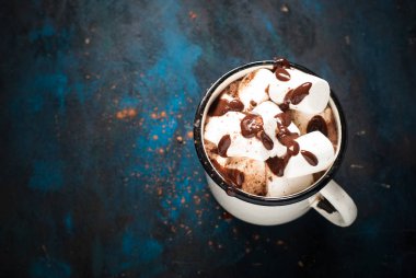 Çikolata hatmi kupa ile.