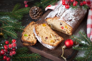 Stollen - geleneksel Noel kek